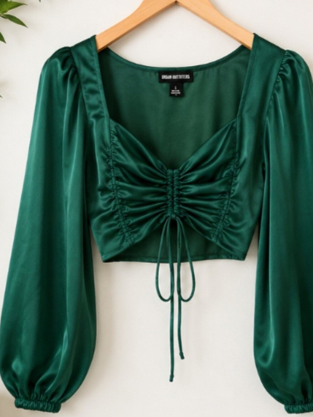 Urban Outfitters Size Large Emerald Green Ruched V-Neck Crop Top